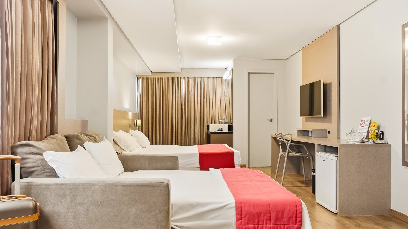 @Hotel_Farol_da_Ilha_Florianopolis_vertical_11.jpg